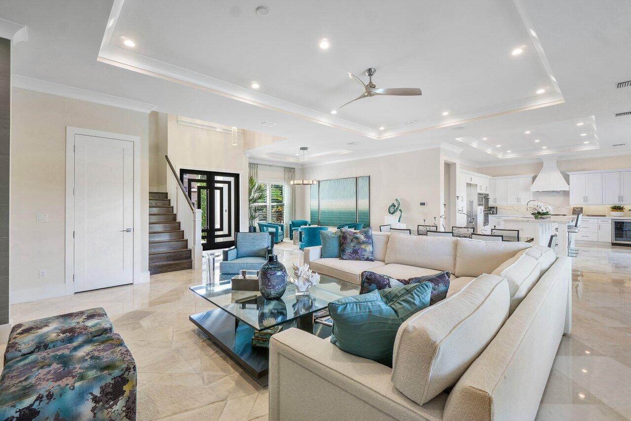 TROPIC ISLE - Residential