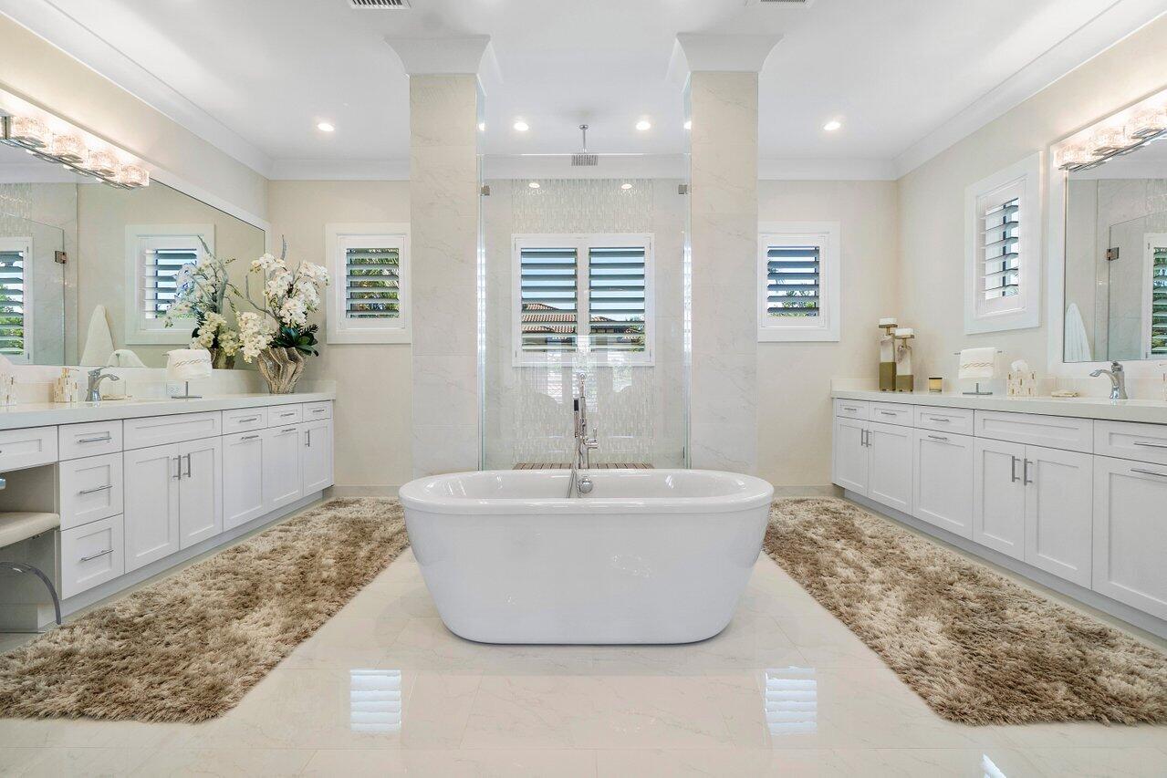 TROPIC ISLE - Residential