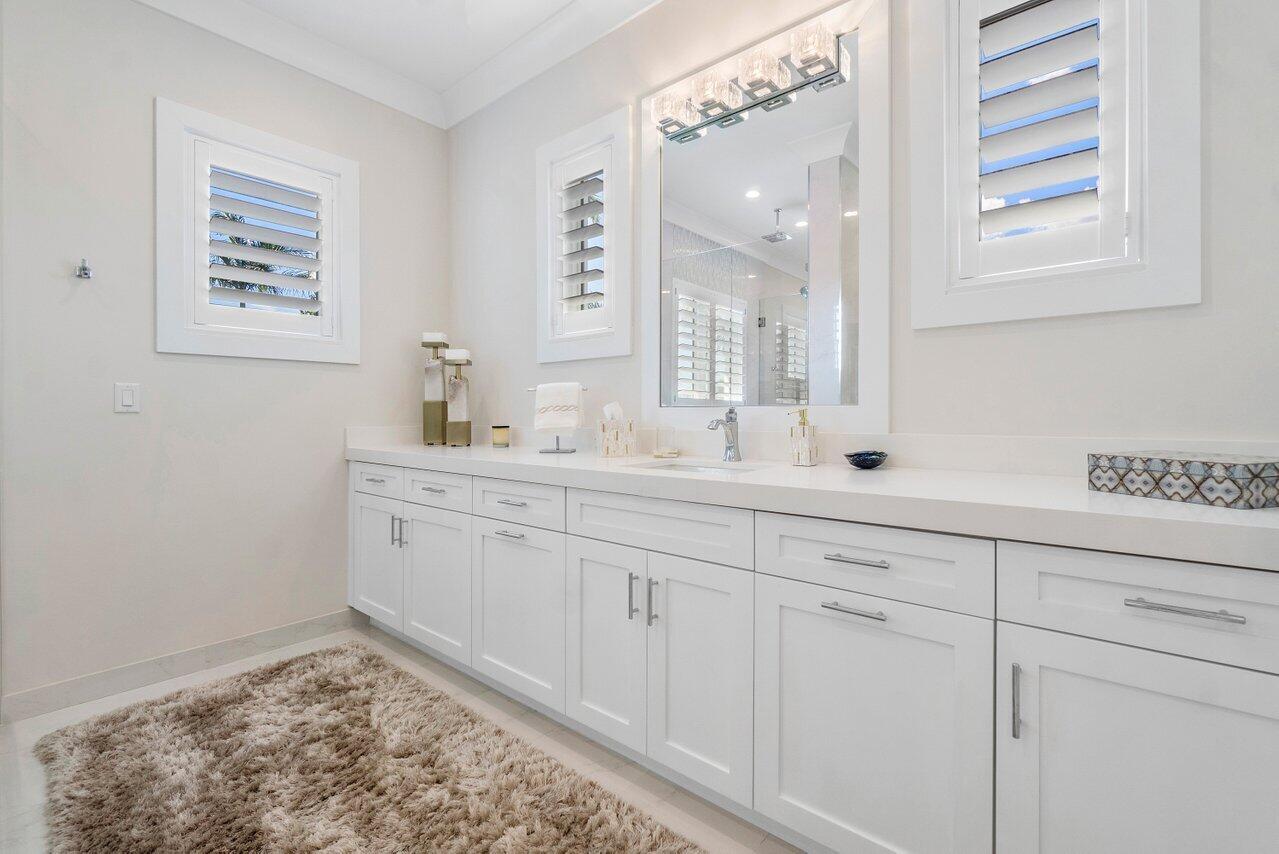 TROPIC ISLE - Residential