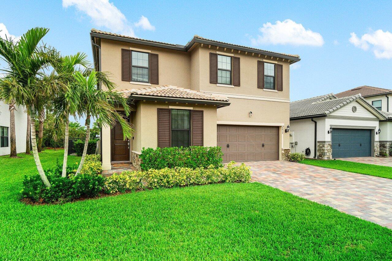 Properties 4819 Chantilly Road
