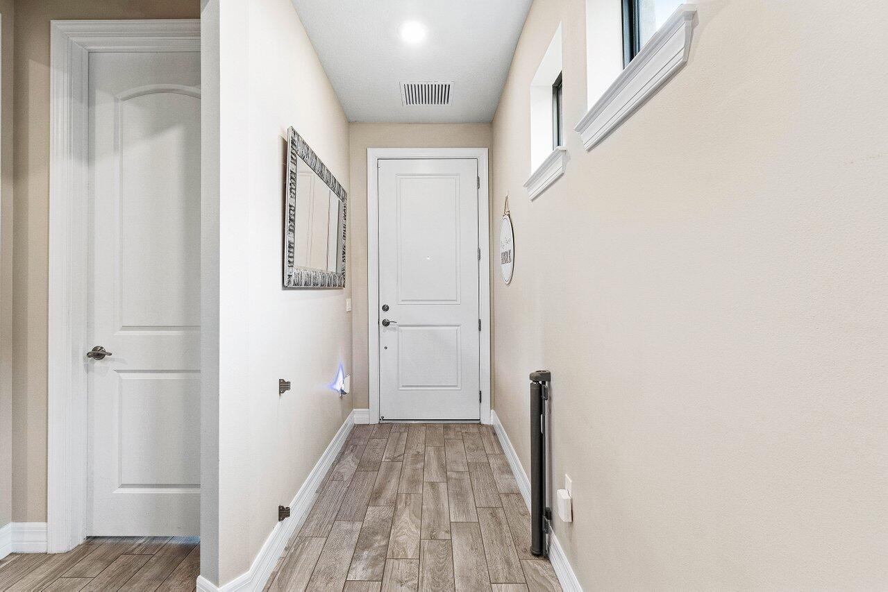 Properties 4819 Chantilly Road