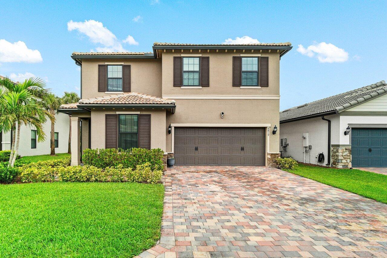 Properties 4819 Chantilly Road