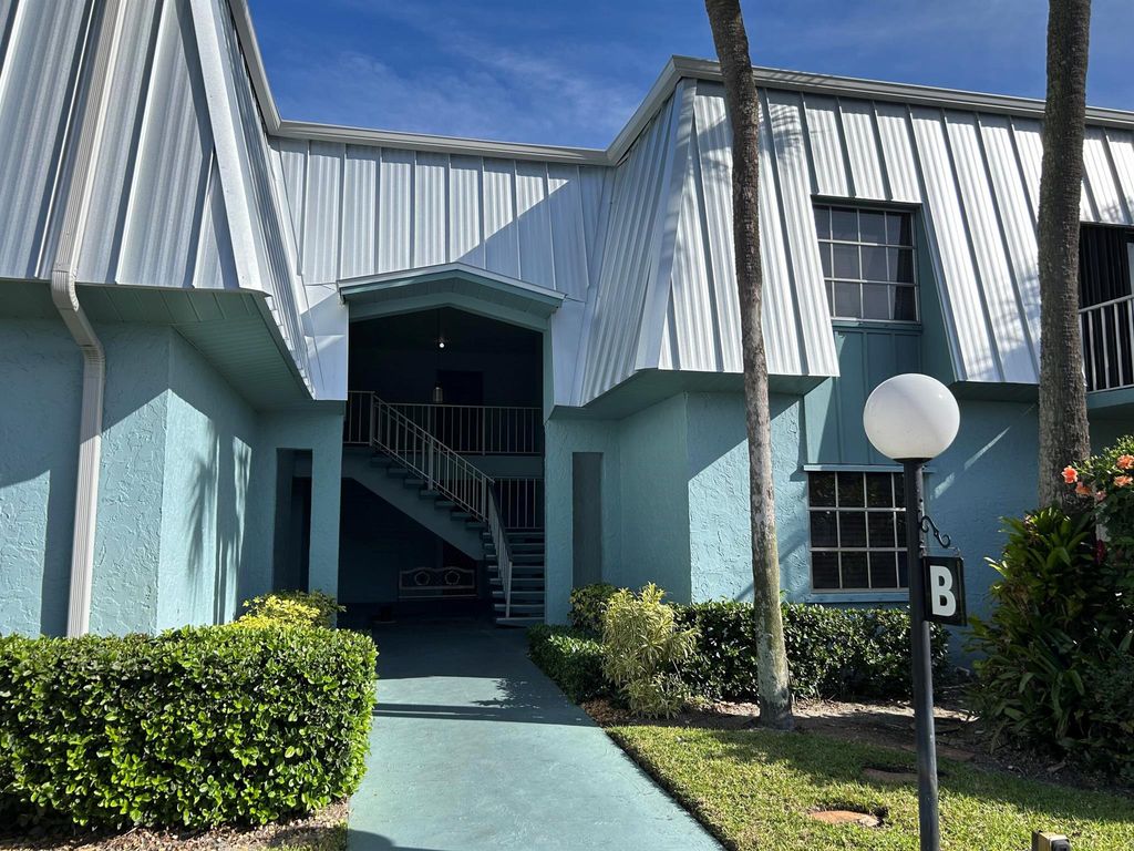 Photo of 950 S Kanner Highway #B26, Stuart, FL 34994 (MLS # R11049253)