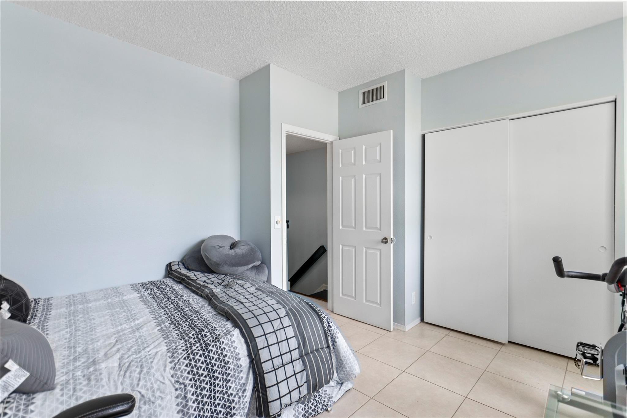 Sanibel - Residential