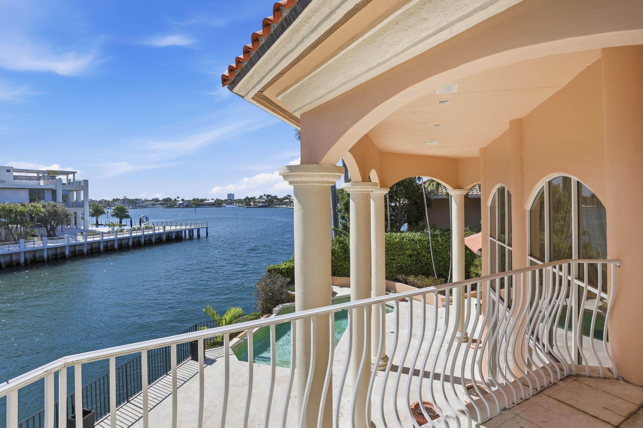 ISLA BAHIA - Residential