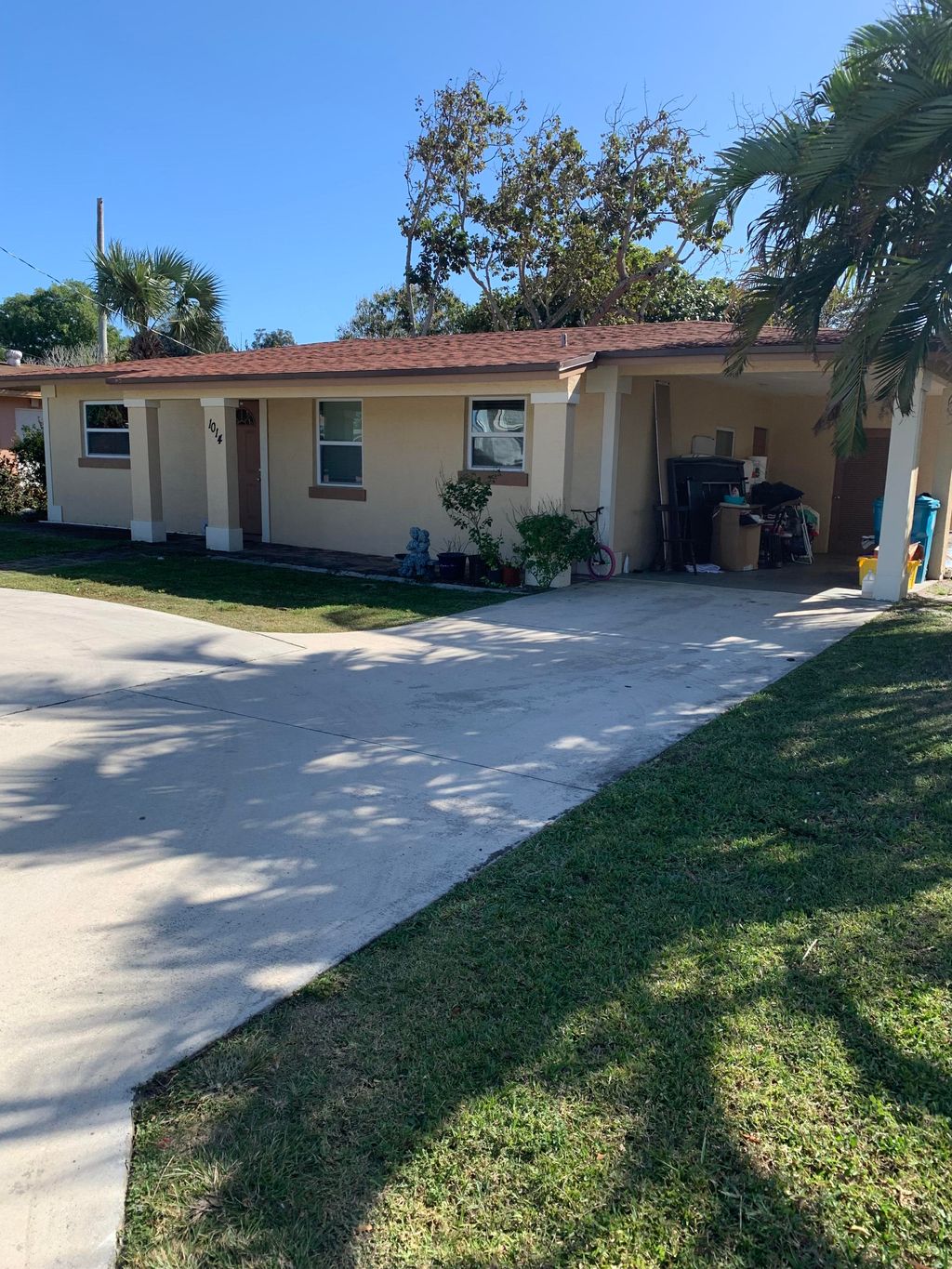 Photo of 1014 Old Boynton Road, Boynton Beach, FL 33426 (MLS # R10957700)