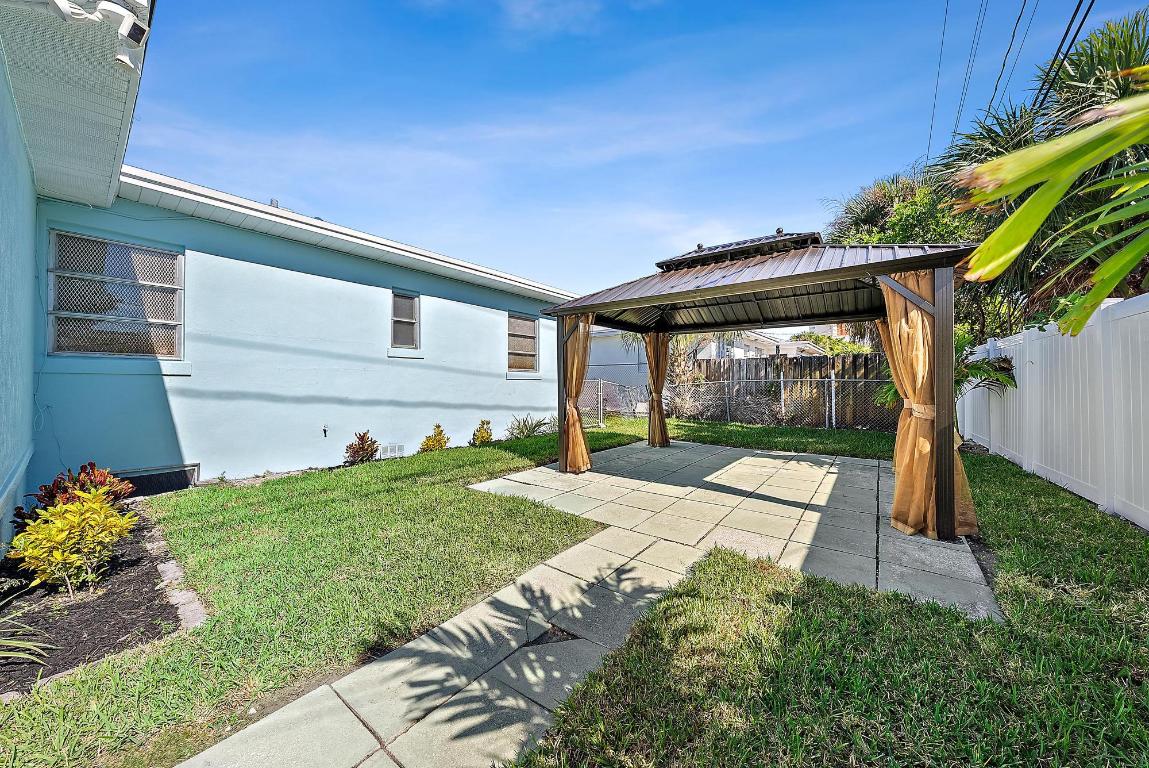 LEE WOOD PARK IN - Residential Lease