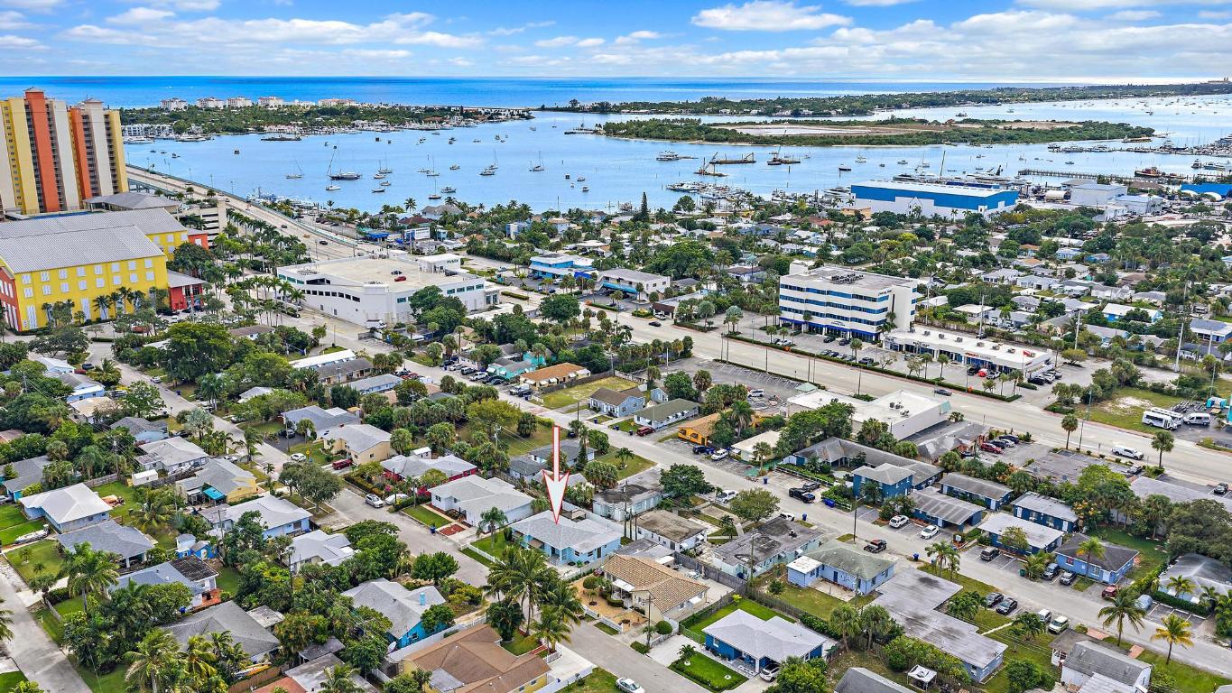 LEE WOOD PARK IN - Residential Lease