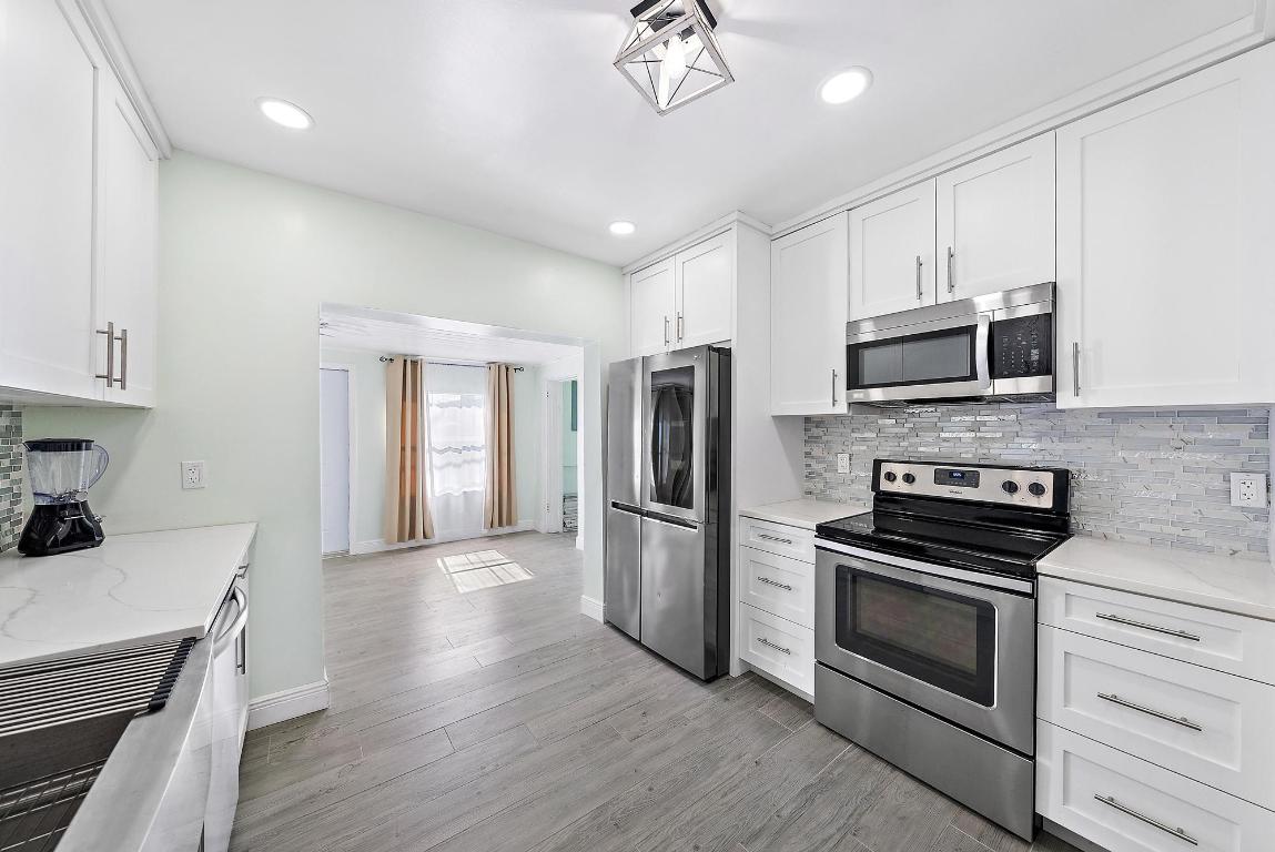 LEE WOOD PARK IN - Residential Lease