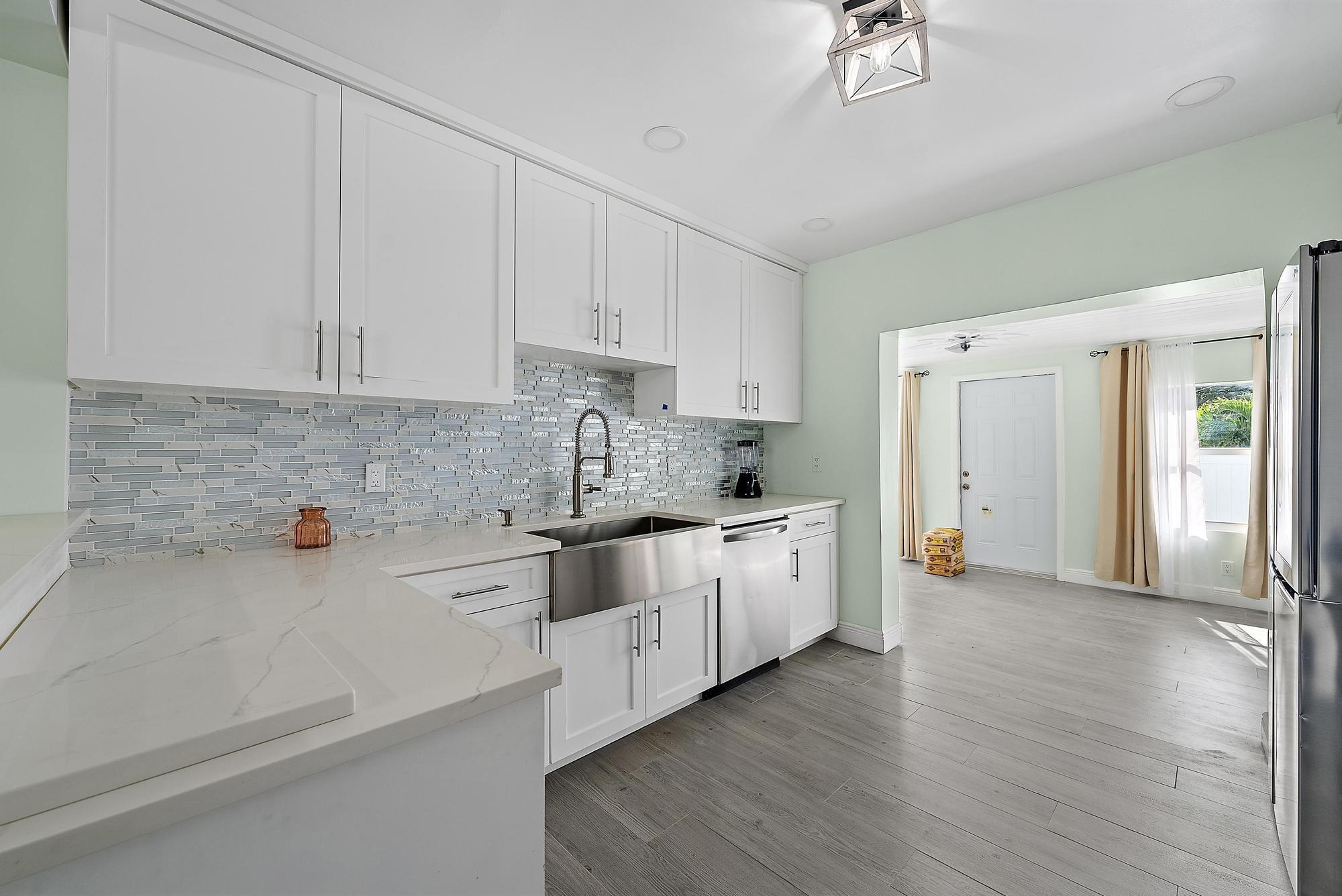 LEE WOOD PARK IN - Residential Lease