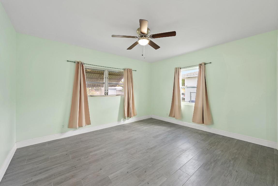 LEE WOOD PARK IN - Residential Lease