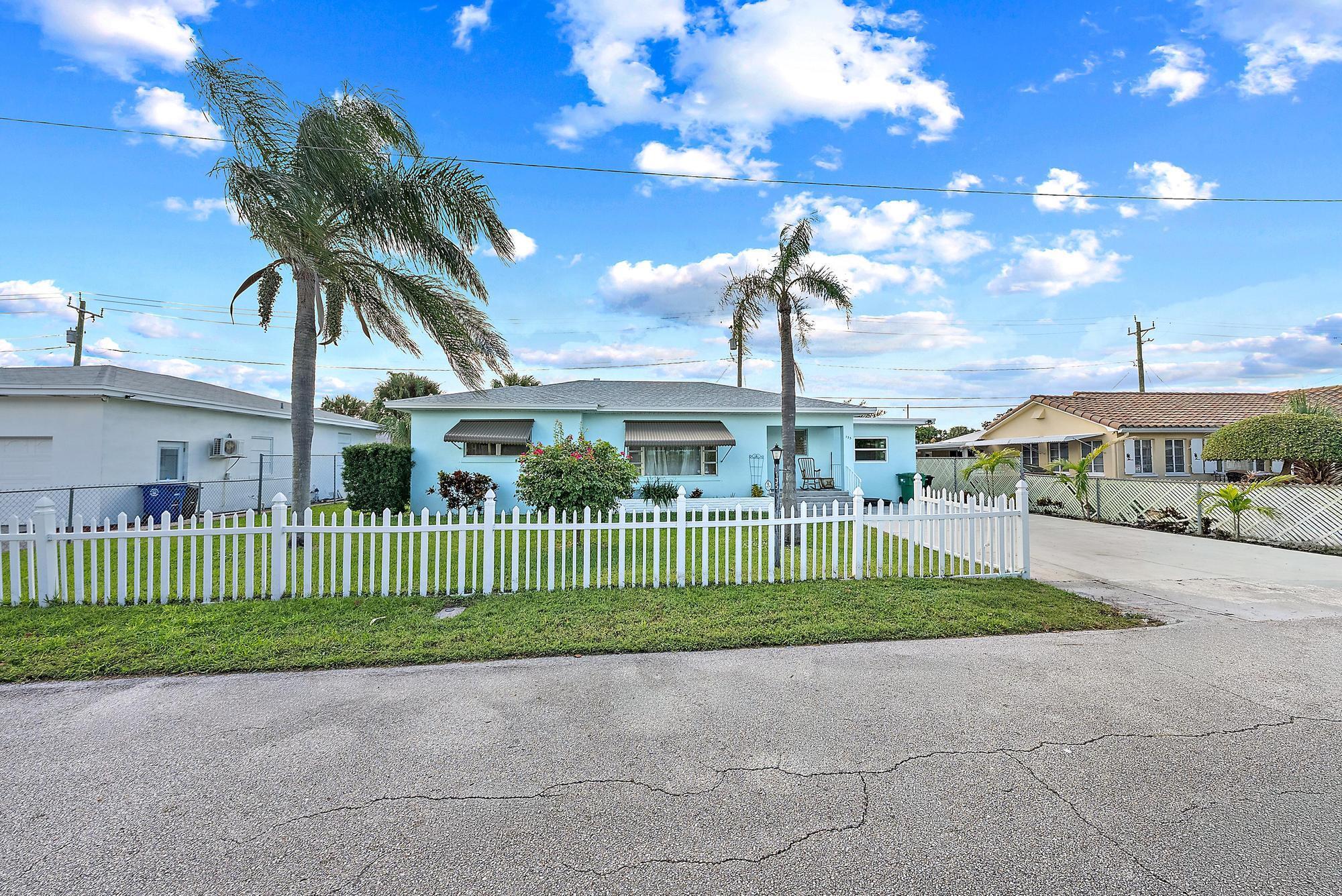 LEE WOOD PARK IN - Residential Lease