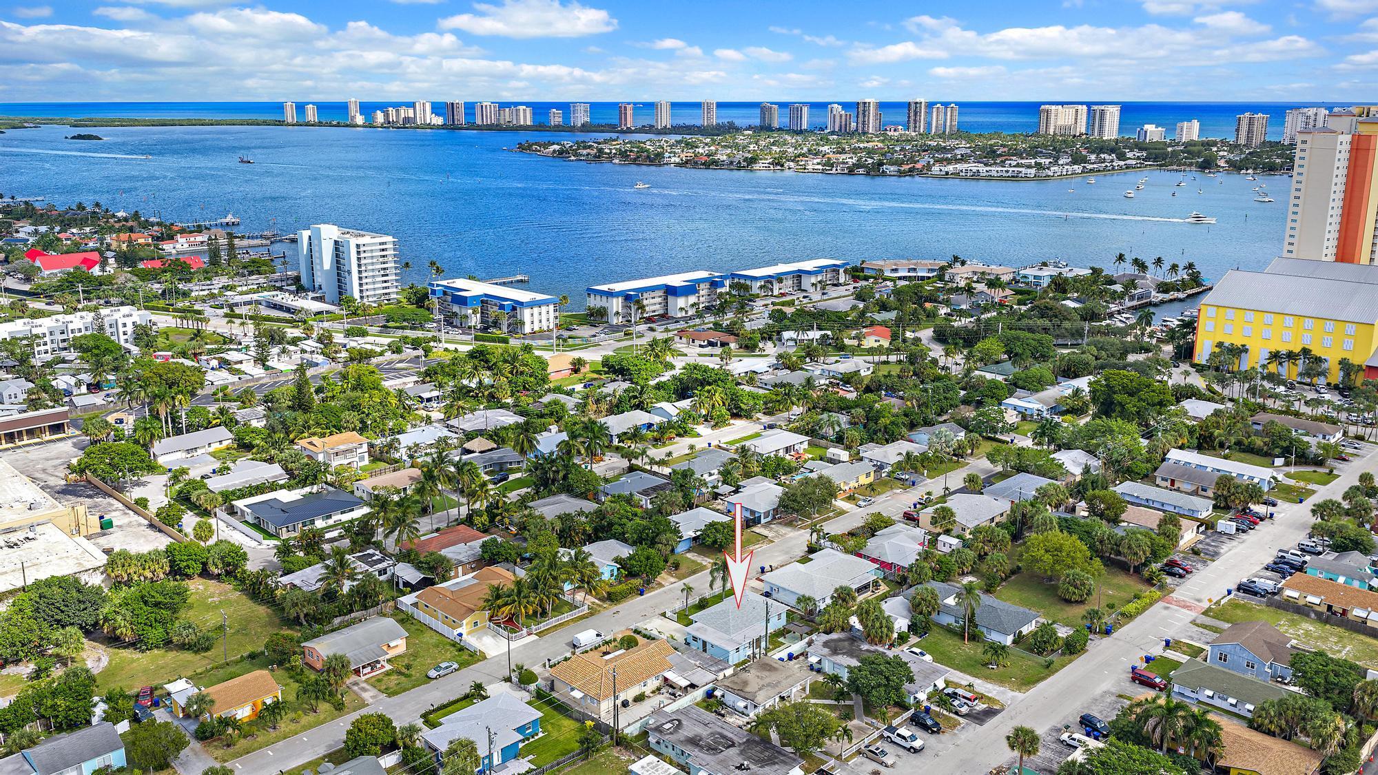 LEE WOOD PARK IN - Residential Lease