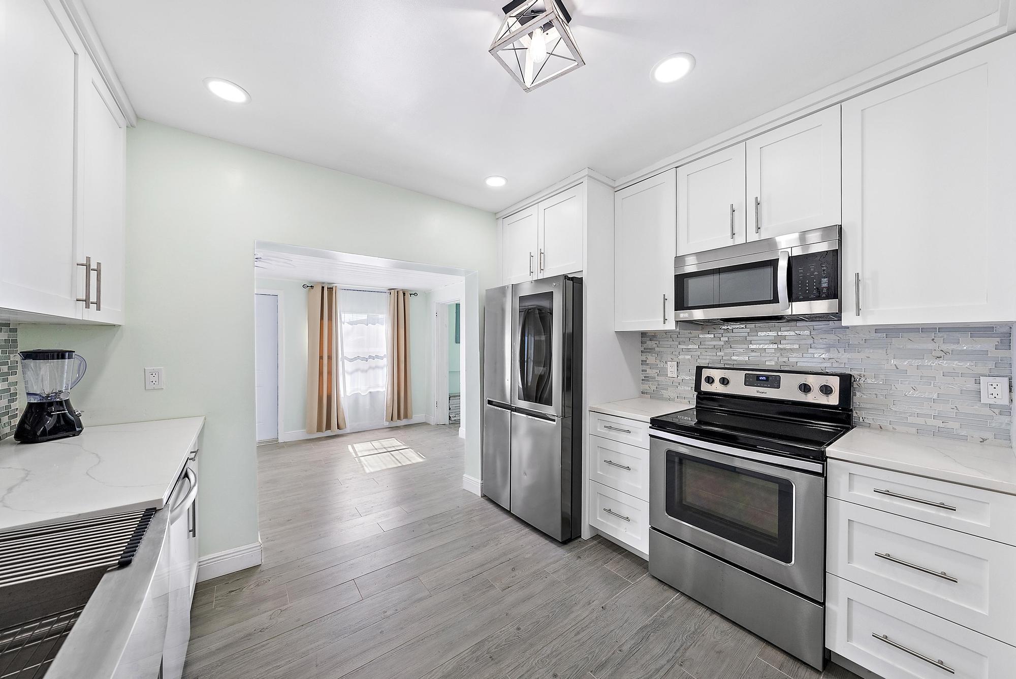 LEE WOOD PARK IN - Residential Lease