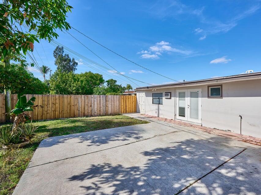 BELVEDERE HEIGHTS - Residential Lease