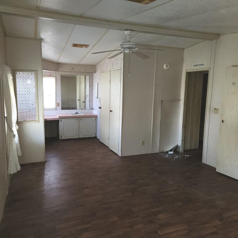 ST LUCIE FALLS (AKA RIVER - Residential