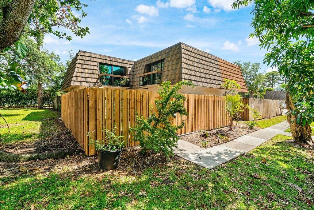 Photo of 4059 Palm Bay Circle #C, West Palm Beach, FL 33406 (MLS # R11089789)