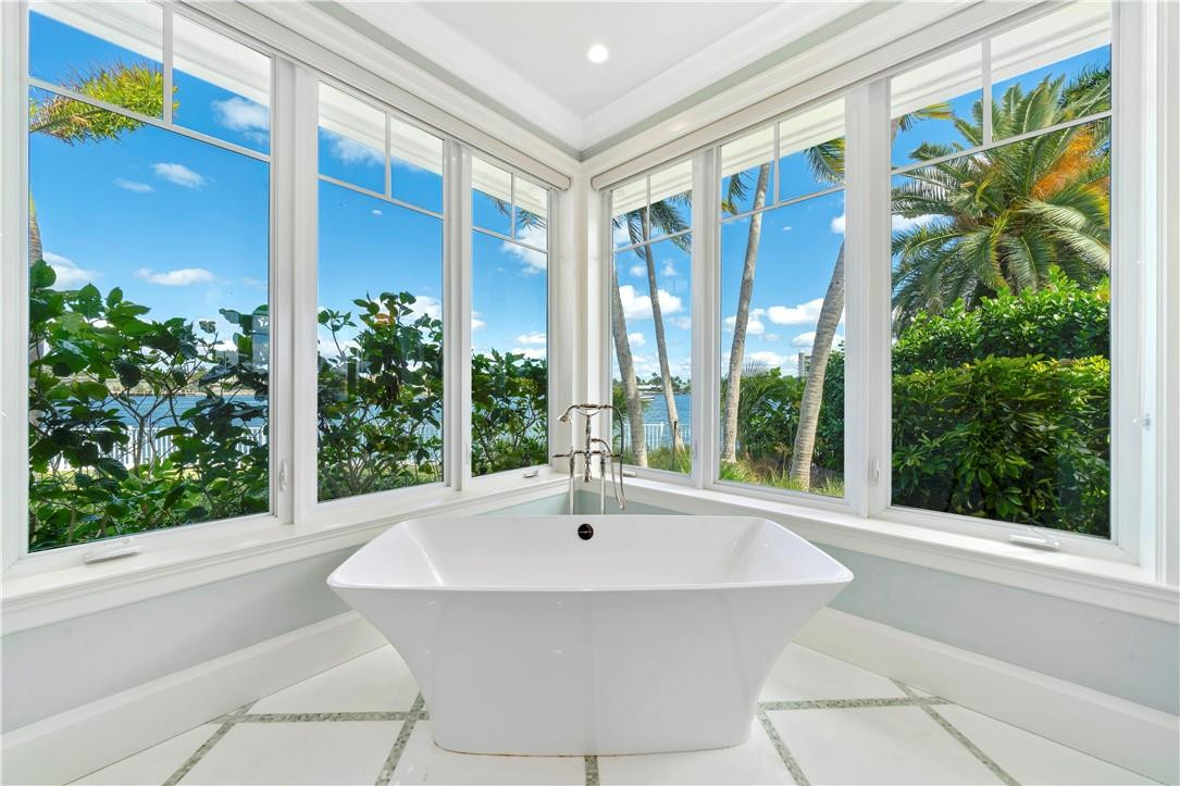 Lauderdale Harbors Sec A - Residential