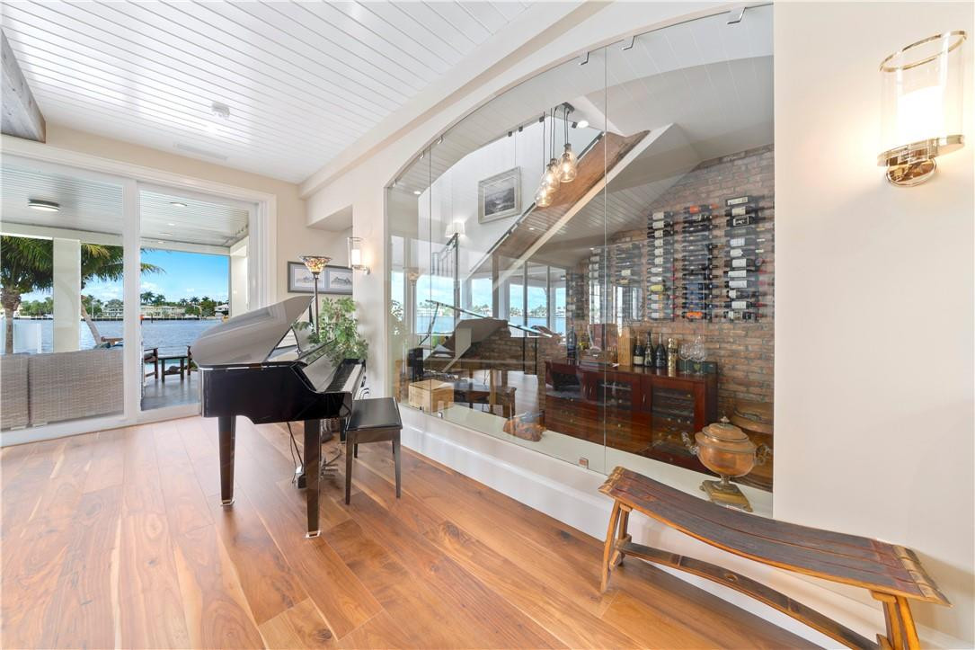 Lauderdale Harbors Sec A - Residential