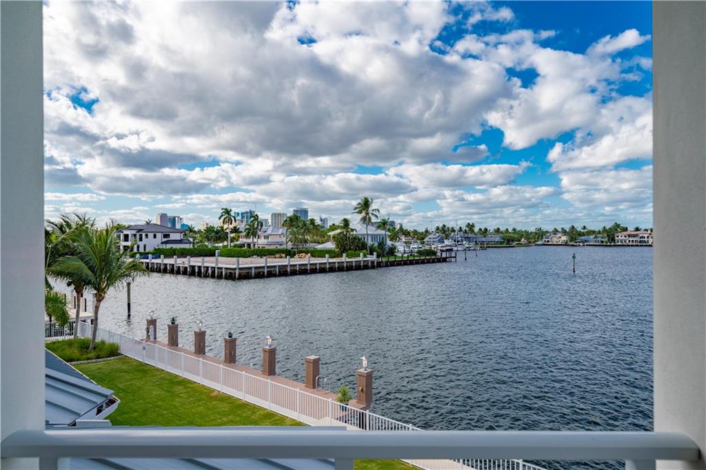 Lauderdale Harbors Sec A - Residential