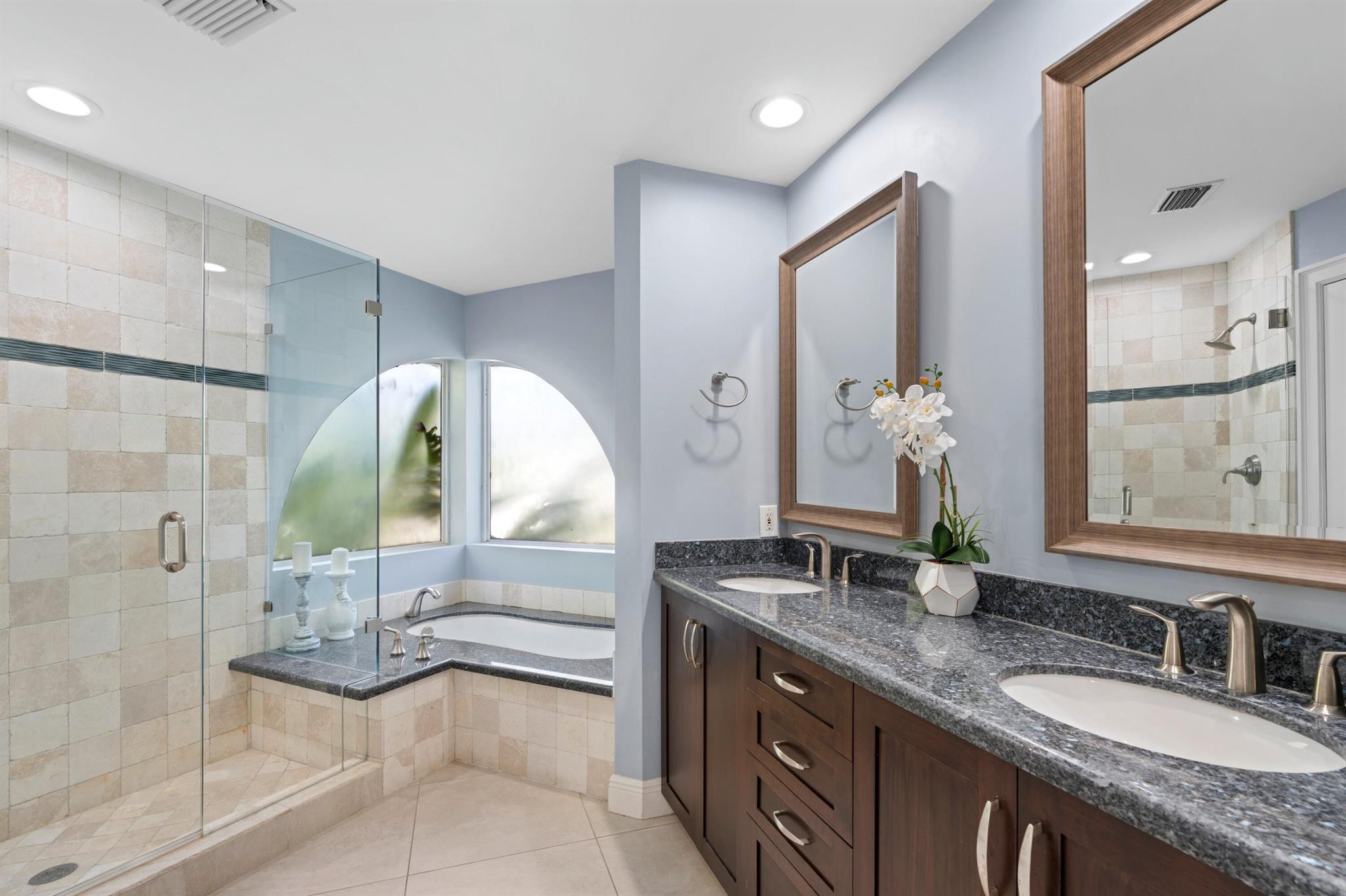 SOUTH OCEAN PARK - Residential Lease