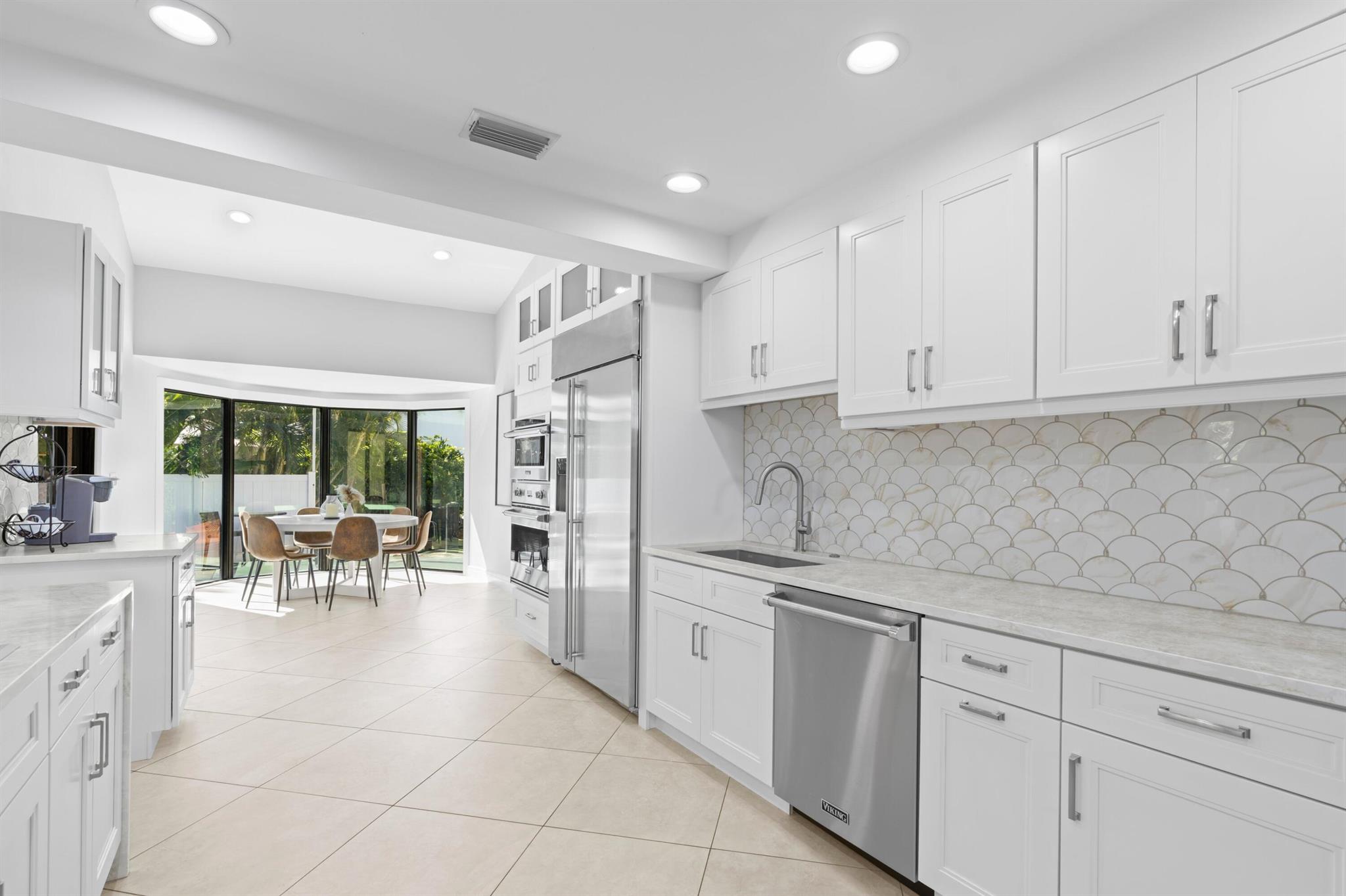 SOUTH OCEAN PARK - Residential Lease