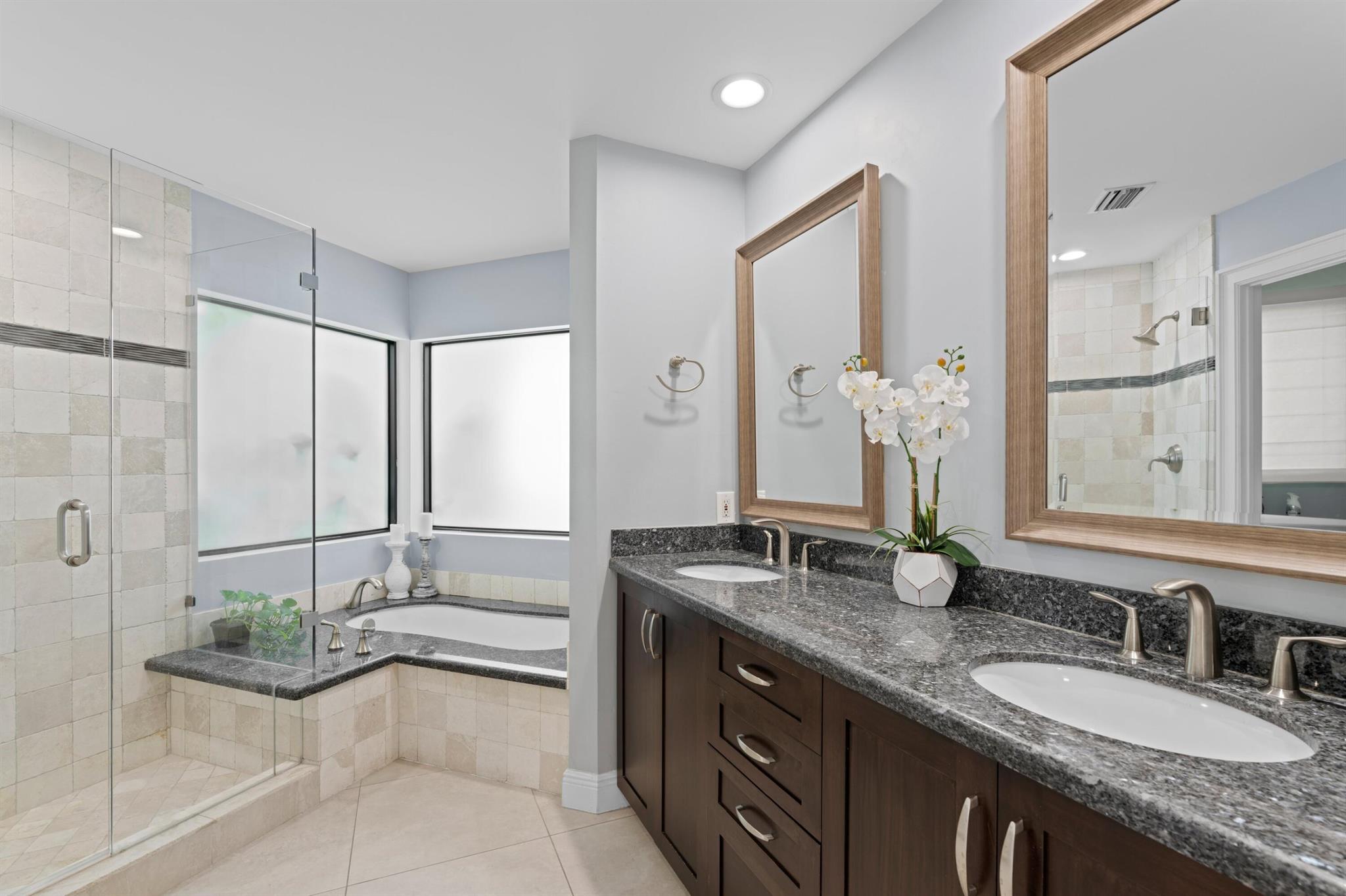 SOUTH OCEAN PARK - Residential Lease