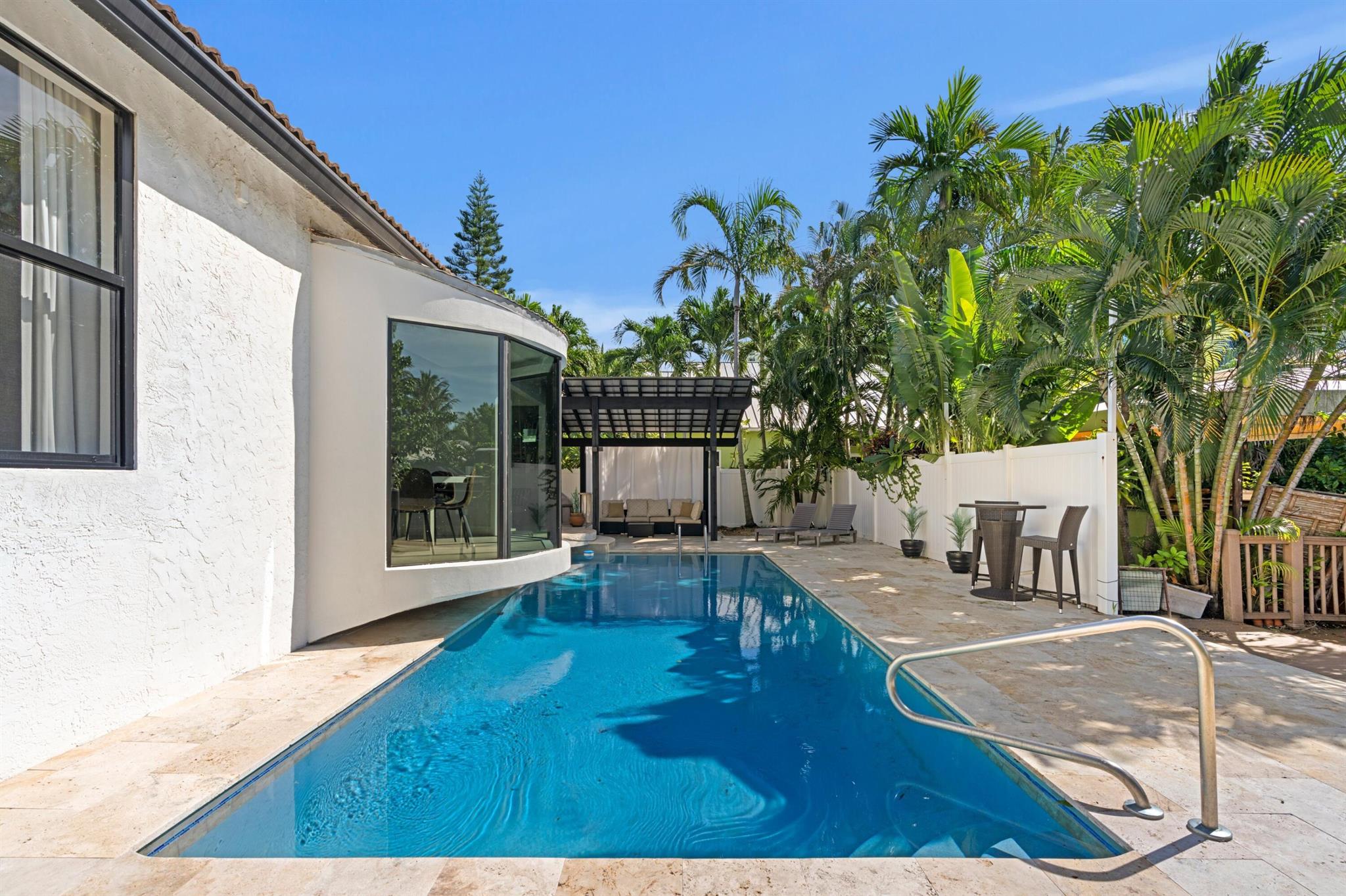 SOUTH OCEAN PARK - Residential Lease