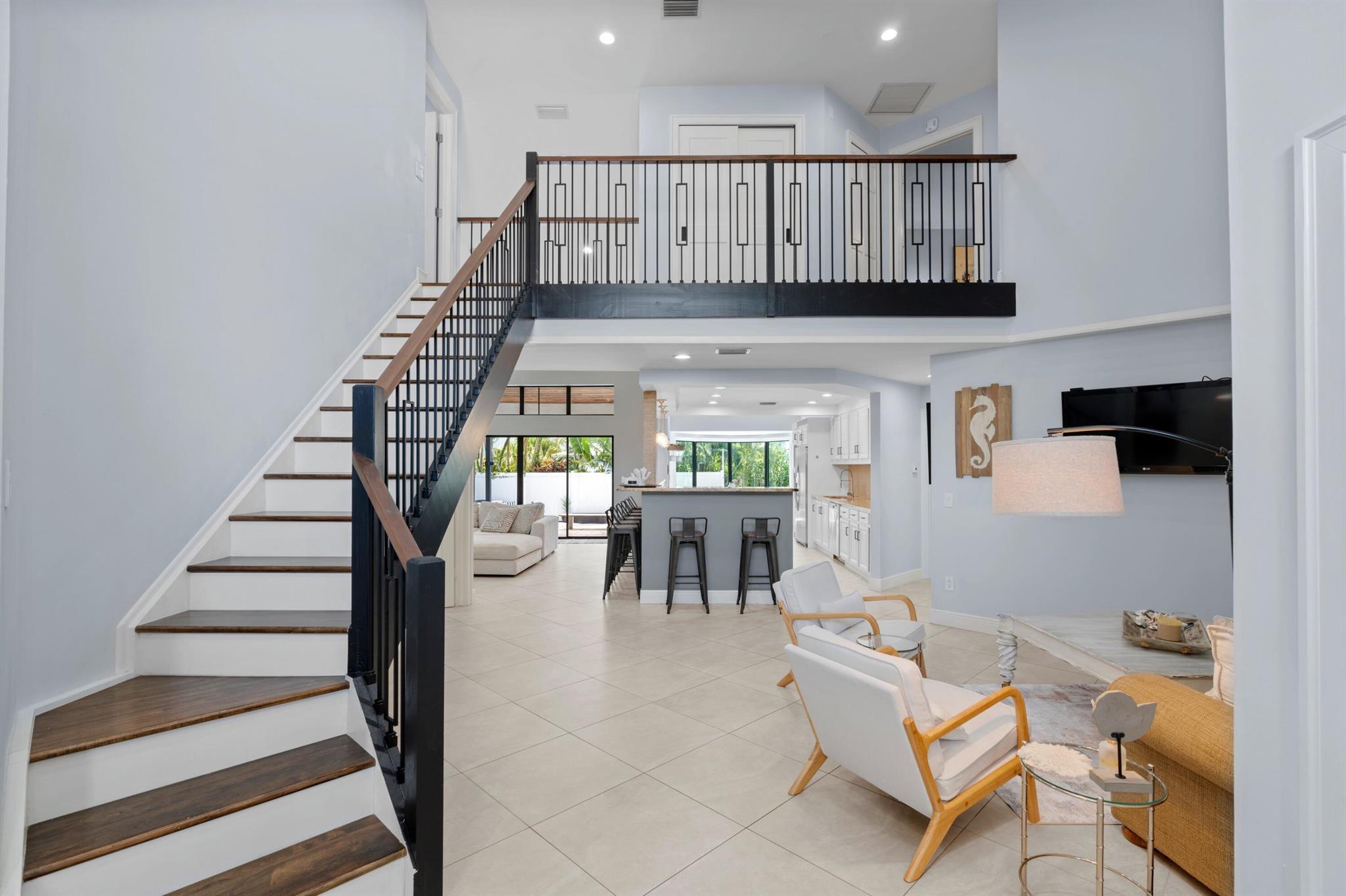 SOUTH OCEAN PARK - Residential Lease
