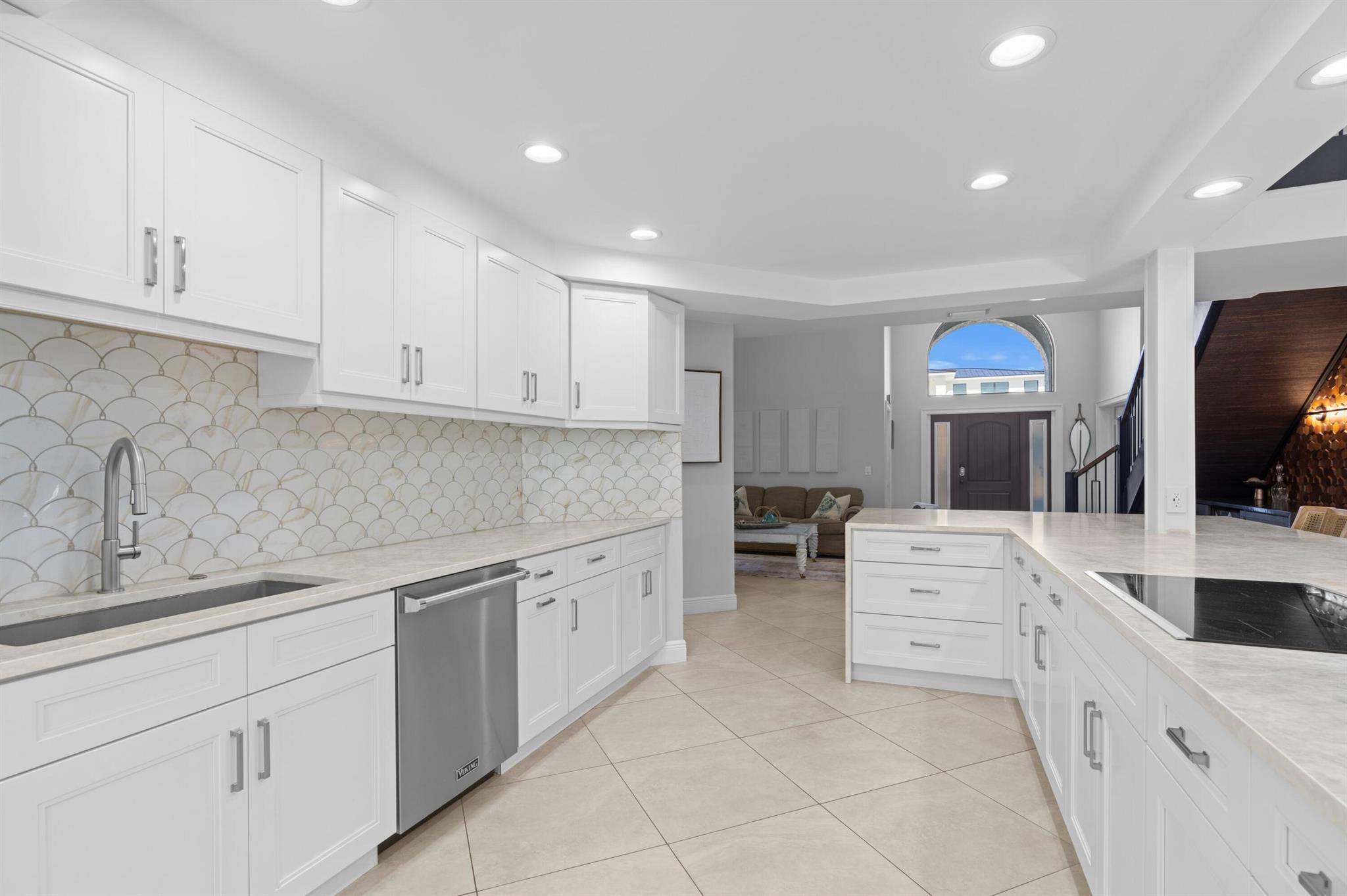 SOUTH OCEAN PARK - Residential Lease