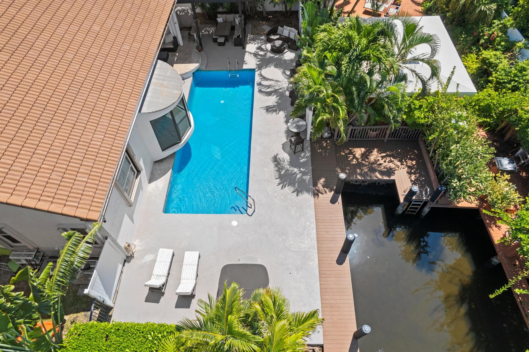 SOUTH OCEAN PARK - Residential Lease