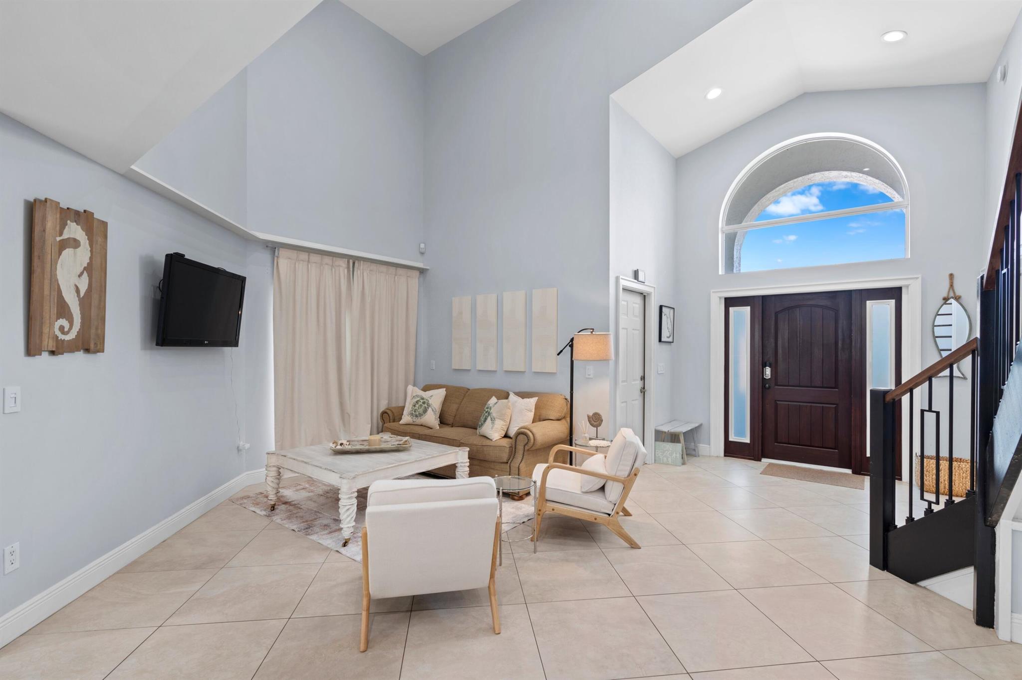 SOUTH OCEAN PARK - Residential Lease