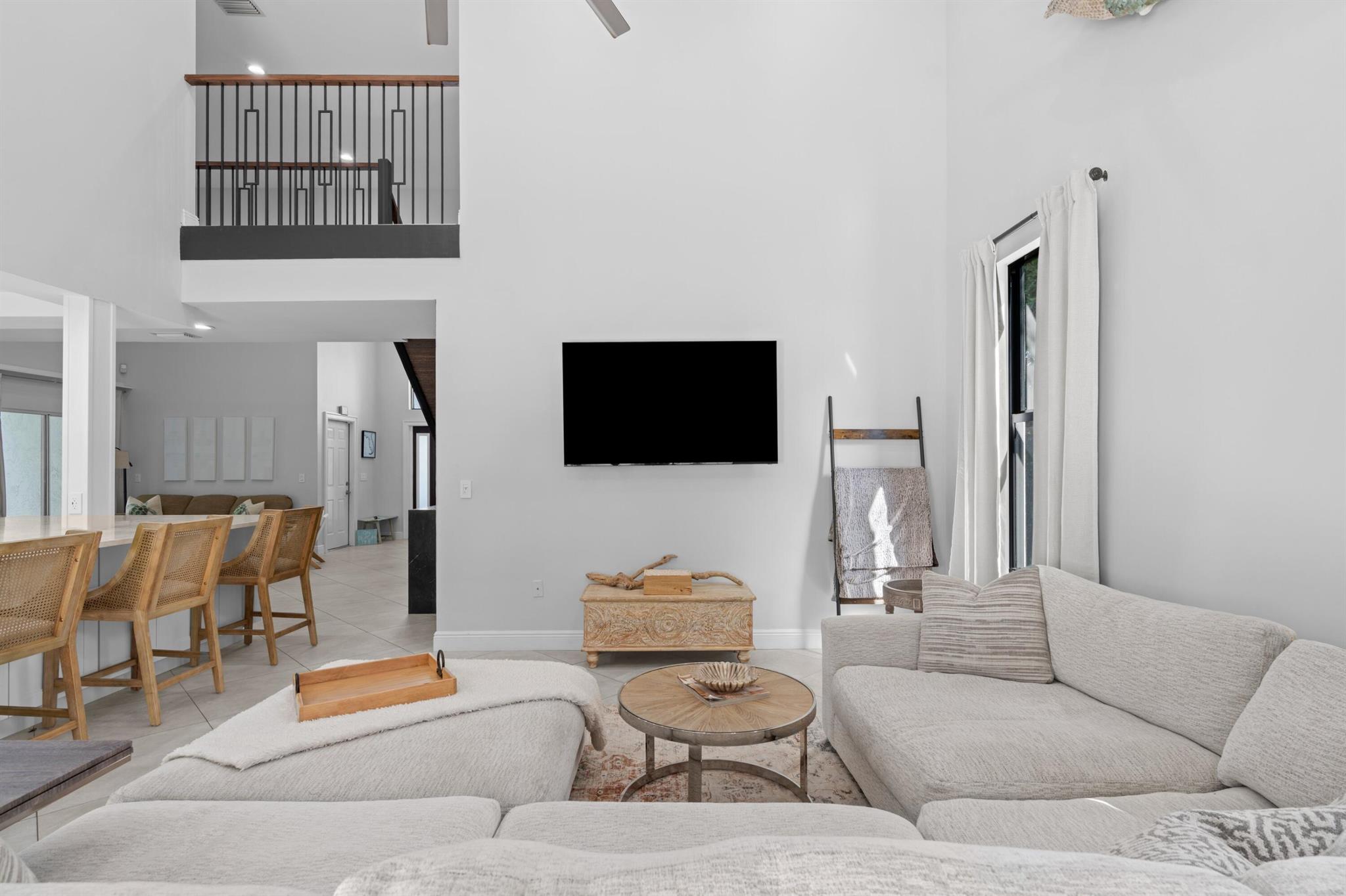 SOUTH OCEAN PARK - Residential Lease