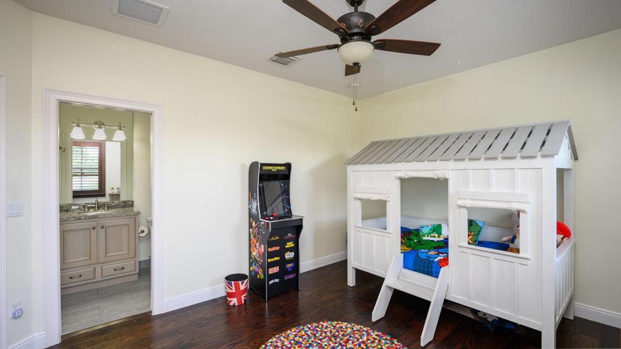 BOCA VILLAS SEC C - Residential