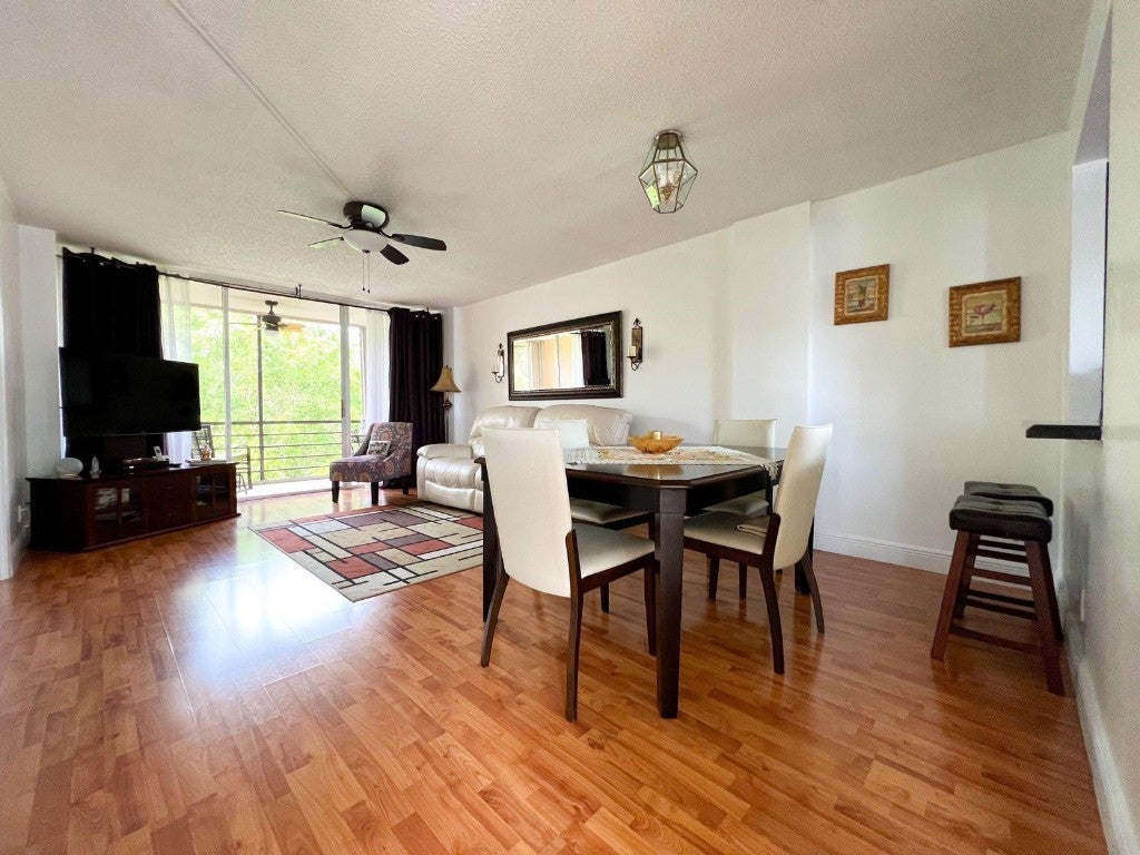 113 Royal Park Drive 3A, Oakland Park FL 33309