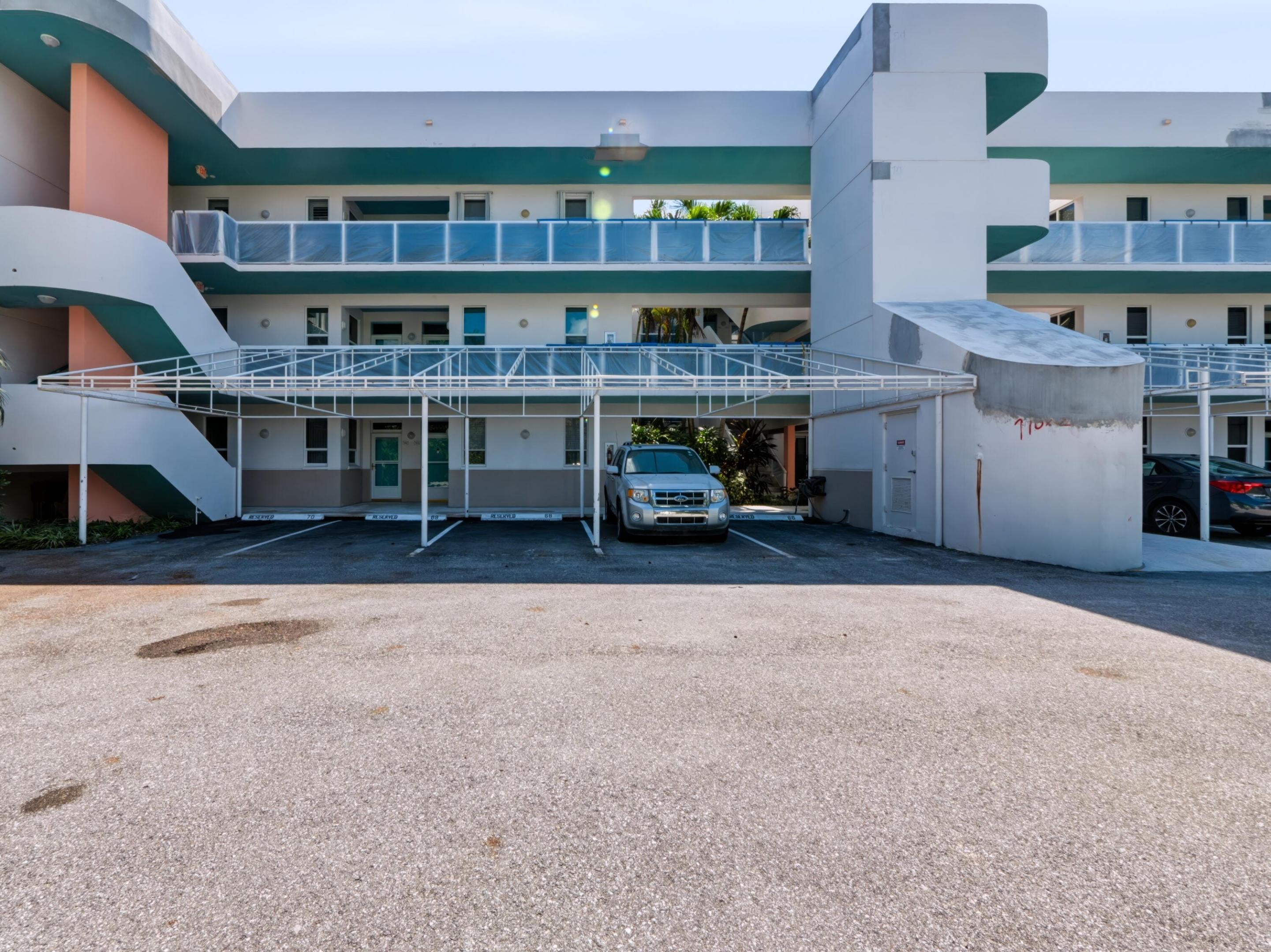 120 INLET Way 301
