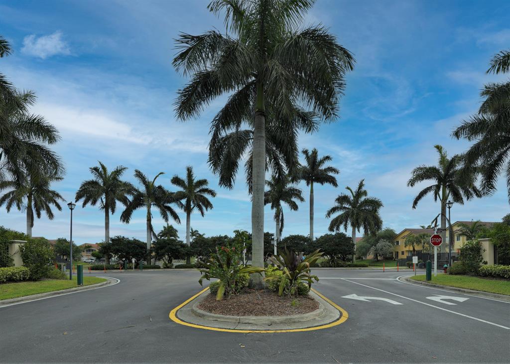 SIERRA BAY - Residential