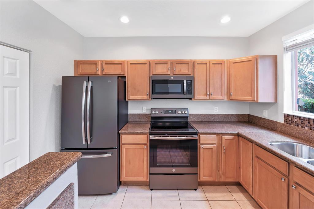 SIERRA BAY - Residential