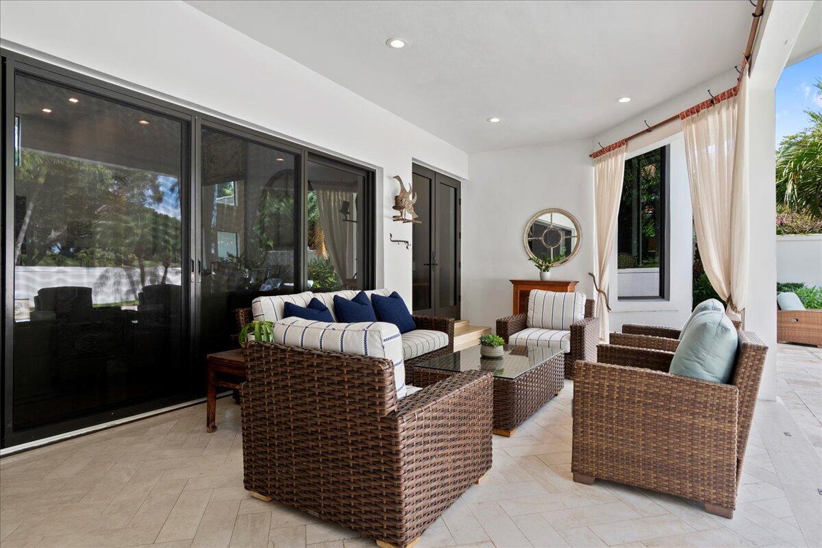 LONGWOOD GREEN WEST OF PL - Residential