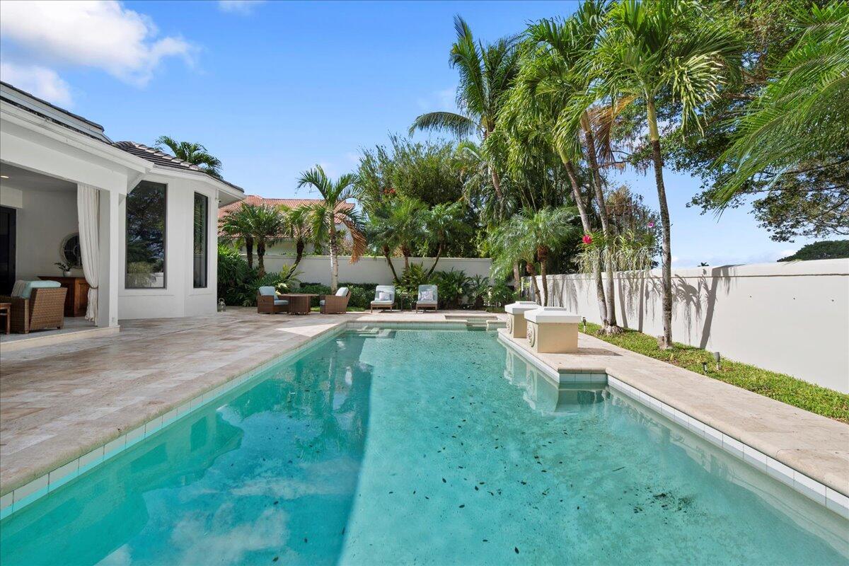 LONGWOOD GREEN WEST OF PL - Residential