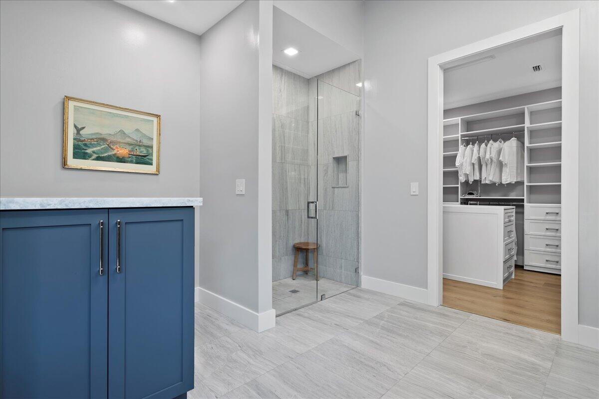 LONGWOOD GREEN WEST OF PL - Residential