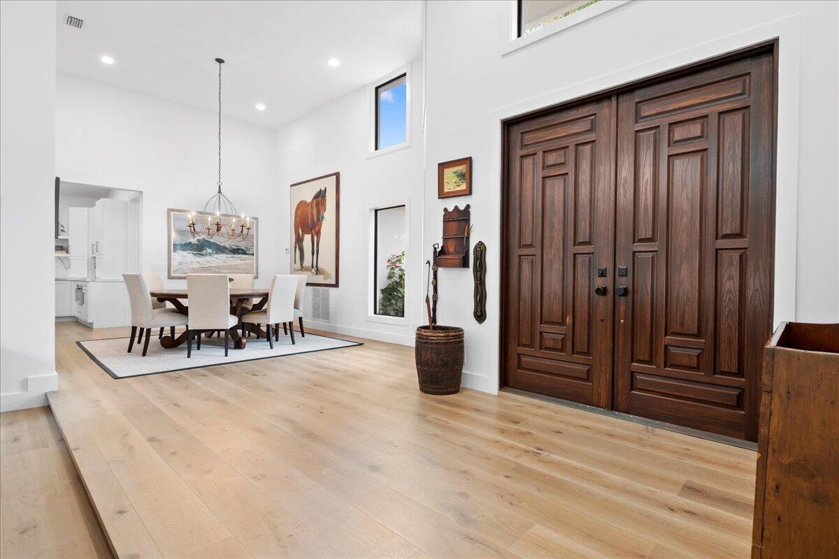 LONGWOOD GREEN WEST OF PL - Residential