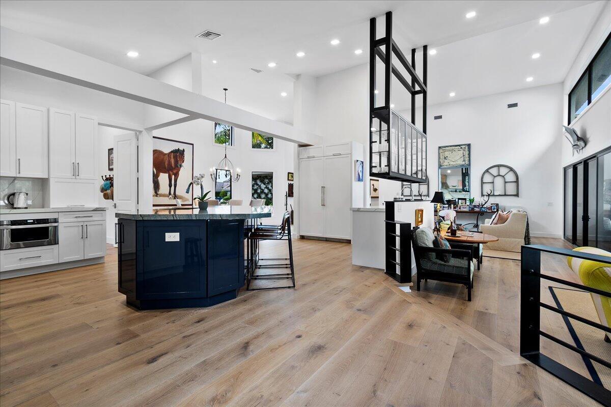 LONGWOOD GREEN WEST OF PL - Residential