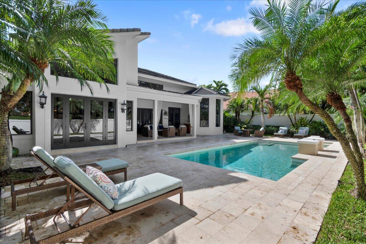 LONGWOOD GREEN WEST OF PL - Residential