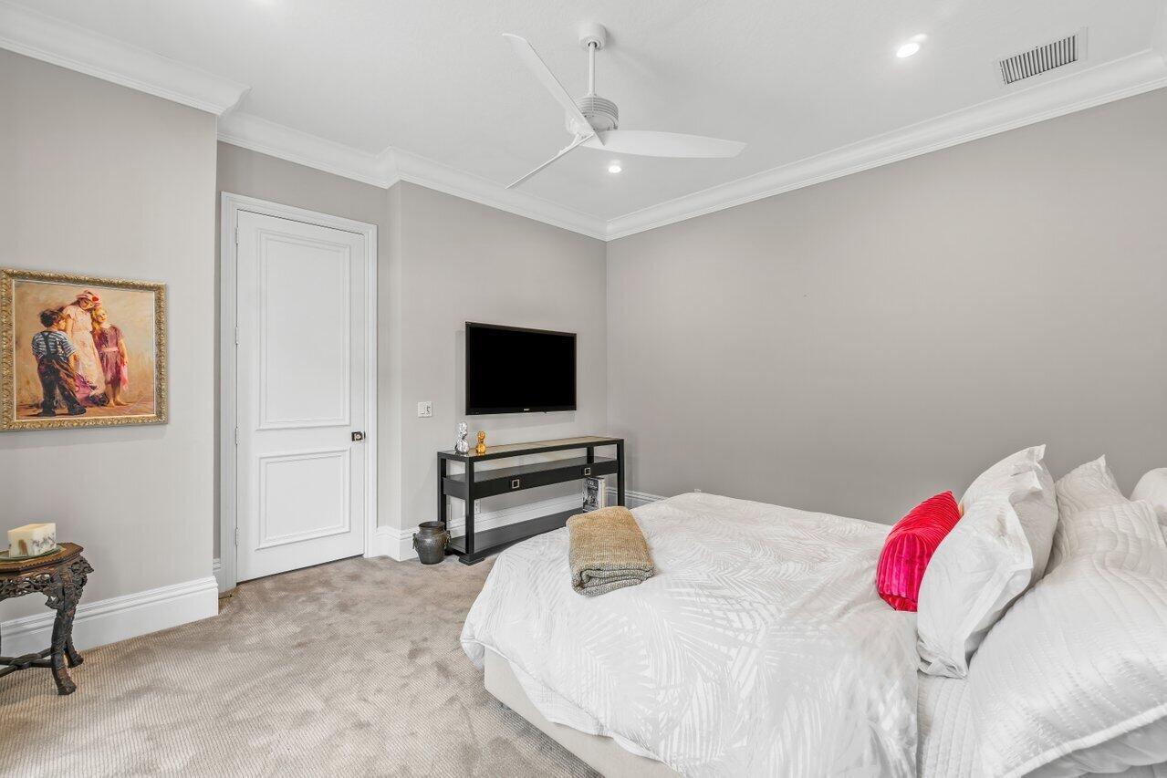 ROYAL HIDDEN COVE / POLO - Residential