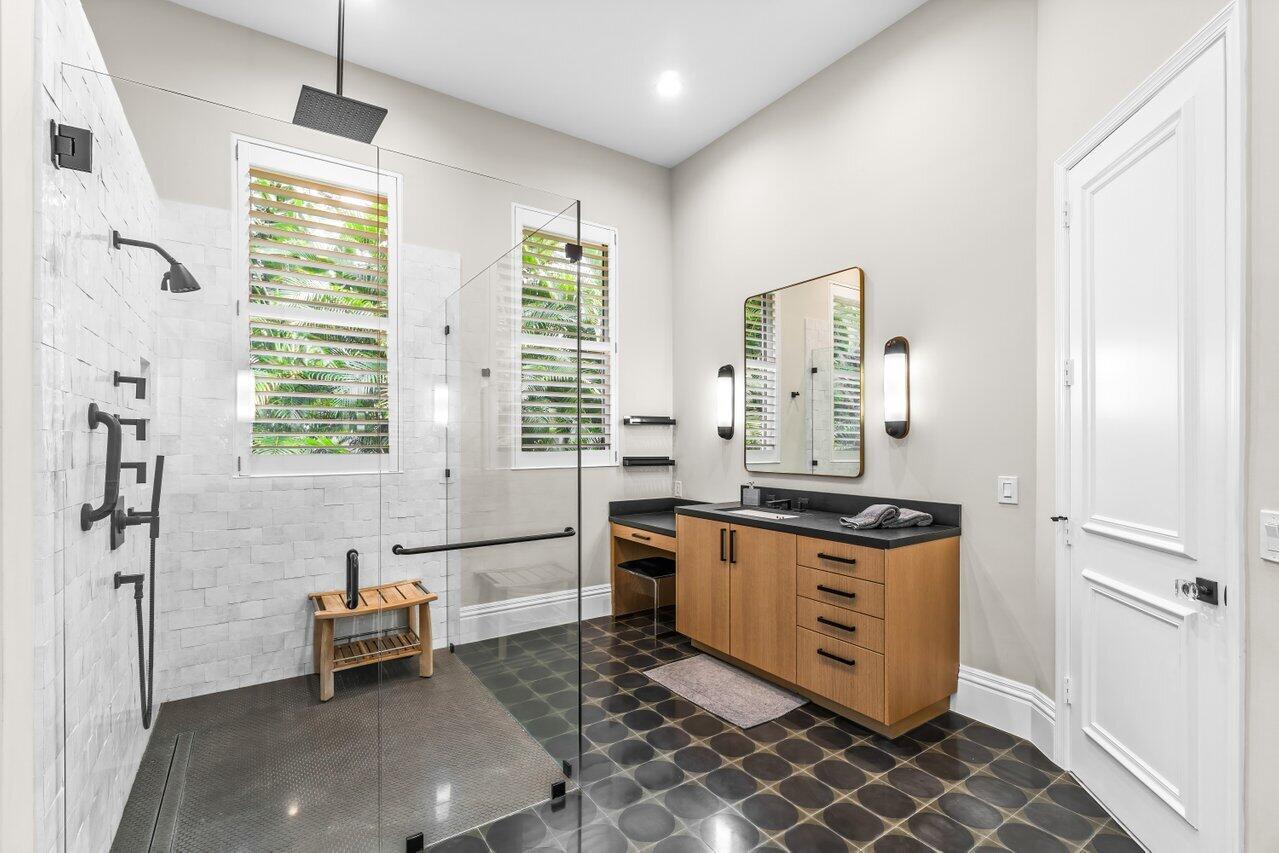 ROYAL HIDDEN COVE / POLO - Residential