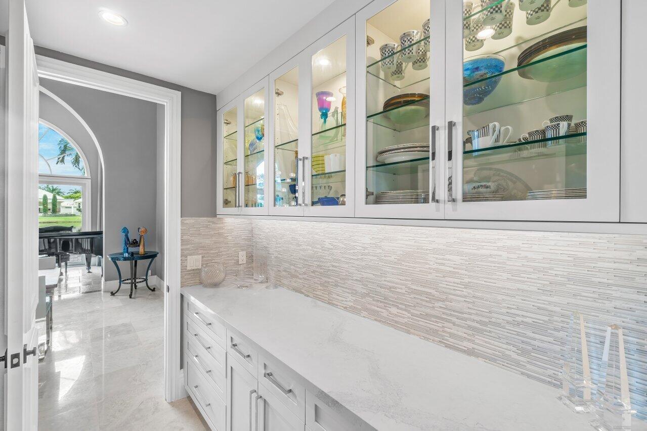 ROYAL HIDDEN COVE / POLO - Residential