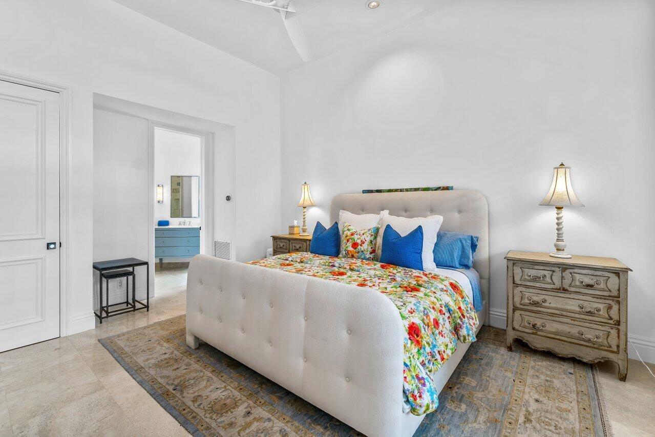 ROYAL HIDDEN COVE / POLO - Residential