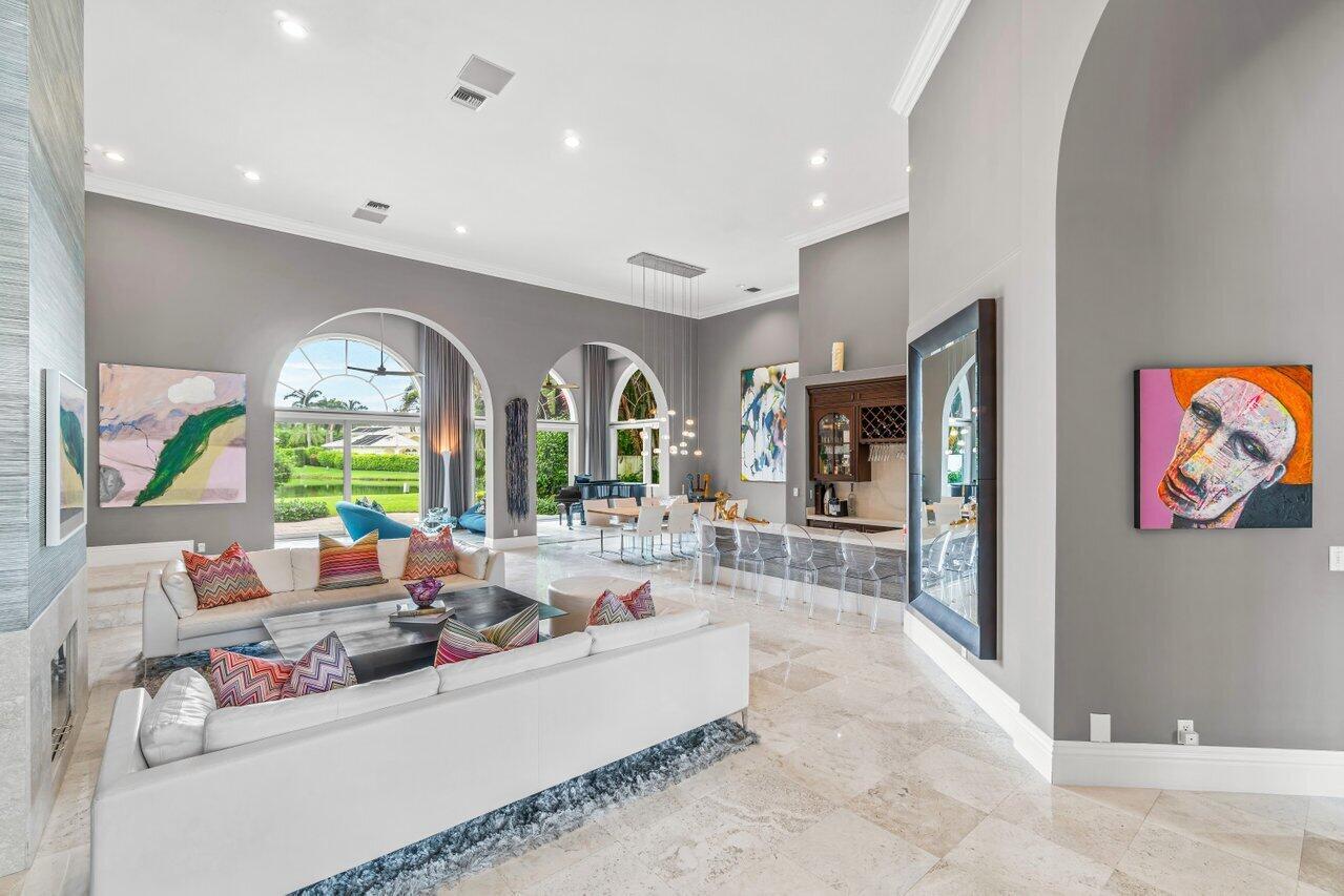 ROYAL HIDDEN COVE / POLO - Residential