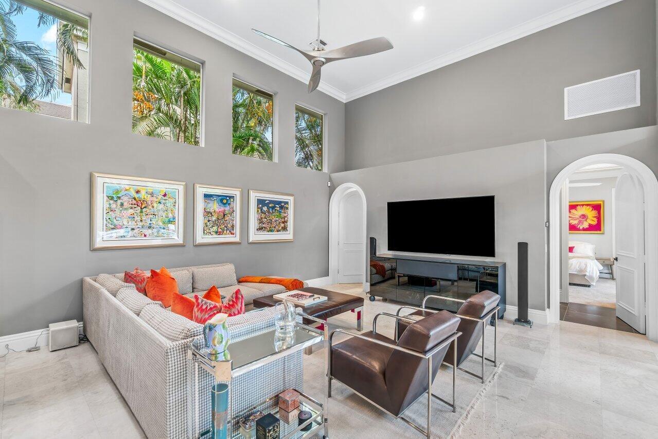 ROYAL HIDDEN COVE / POLO - Residential